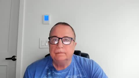 Snapshot of e_rectiom chatting on February 19, 2025, 6:43 pm Mr Wonderful online show from February 19, 2025, 6:43 pm