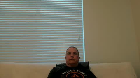 Snapshot of e_rectiom chatting on March 4, 2025, 1:01 am Mr Wonderful online show from March 4, 2025, 1:01 am