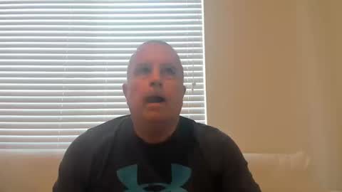 Snapshot of e_rectiom chatting on October 14, 2025, 9:26 pm Mr Wonderful online show from October 14, 2025, 9:26 pm