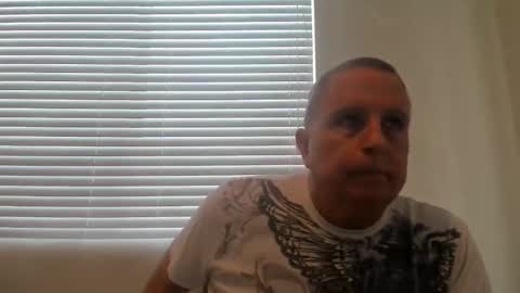 Snapshot of e_rectiom chatting on November 8, 2025, 10:30 pm Mr Wonderful online show from November 8, 2025, 10:30 pm