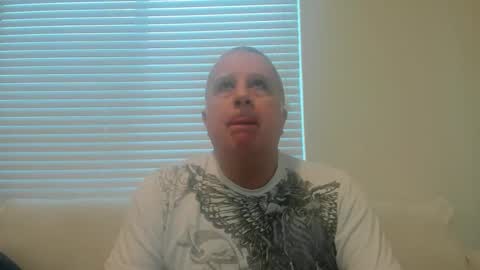 Snapshot of e_rectiom chatting on January 8, 2026, 12:13 am Mr Wonderful online show from January 8, 2026, 12:13 am