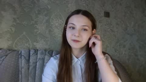 Snapshot of earlenegadsden chatting on February 17, 2026, 1:29 pm Yuni online show from February 17, 2026, 1:29 pm