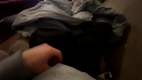 Snapshot of easkii chatting on December 9, 2024, 1:07 am Jayjay online show from December 9, 2024, 1:07 am