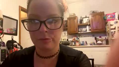 easyednem528280 online show from October 22, 2025, 2:23 am