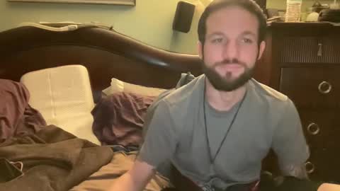 Snapshot of easytrippy69 chatting on November 13, 2025, 1:26 am Easytrippy69 online show from November 13, 2025, 1:26 am