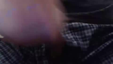 eat_a_peach2 online show from October 27, 2025, 10:41 am