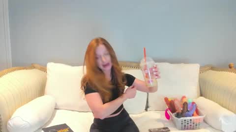 Snapshot of eatmygingersnapps chatting on January 13, 2025, 3:47 pm Allison online show from January 13, 2025, 3:47 pm