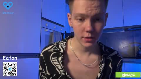 Snapshot of eaton_ chatting on November 17, 2025, 2:45 pm eaton_ online show from November 17, 2025, 2:45 pm