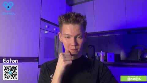 Snapshot of eaton_ chatting on November 27, 2025, 6:10 pm eaton_ online show from November 27, 2025, 6:10 pm