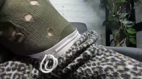 hi.. im baybee more spicyness ---  online show from December 1, 2025, 6:24 pm