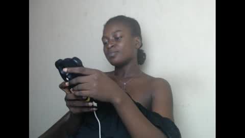 Snapshot of eatuupx chatting on December 23, 2024, 6:16 pm eatuupx online show from December 23, 2024, 6:16 pm