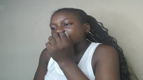 Snapshot of eatuupx chatting on January 17, 2025, 4:57 pm eatuupx online show from January 17, 2025, 4:57 pm