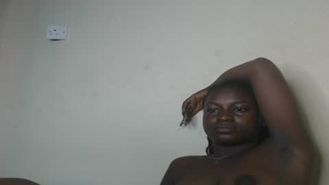 Snapshot of eatuupx chatting on January 21, 2025, 4:48 pm eatuupx online show from January 21, 2025, 4:48 pm