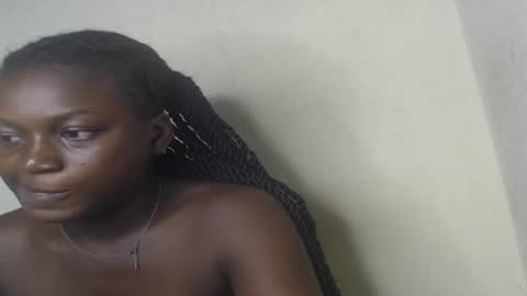 Snapshot of eatuupx chatting on January 27, 2025, 3:18 pm eatuupx online show from January 27, 2025, 3:18 pm