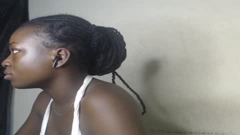 Snapshot of eatuupx chatting on February 2, 2025, 8:02 am eatuupx online show from February 2, 2025, 8:02 am