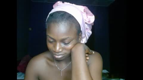 Snapshot of eatuupx chatting on February 9, 2025, 1:44 am eatuupx online show from February 9, 2025, 1:44 am