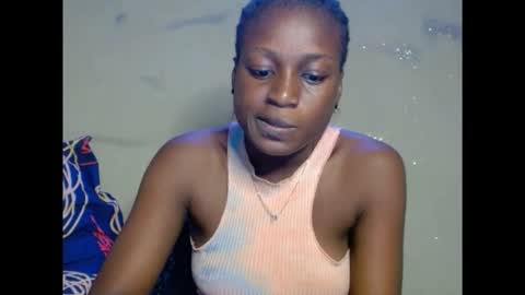 Snapshot of eatuupx chatting on December 4, 2025, 8:50 pm eatuupx online show from December 4, 2025, 8:50 pm