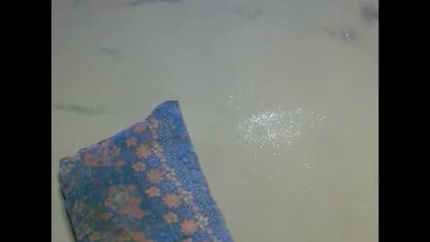 Snapshot of eatuupx chatting on December 20, 2025, 6:15 pm eatuupx online show from December 20, 2025, 6:15 pm