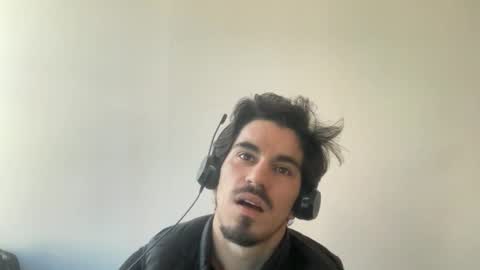 Snapshot of eatwoproject chatting on May 11, 2026, 4:04 pm eatwoproject online show from May 11, 2026, 4:04 pm