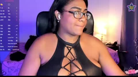 Snapshot of ebony__queen2 chatting on June 12, 2026, 8:19 pm ebony__queen2 online show from June 12, 2026, 8:19 pm