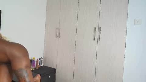 Snapshot of ebony_angelina chatting on September 28, 2025, 10:48 pm Angelina online show from September 28, 2025, 10:48 pm