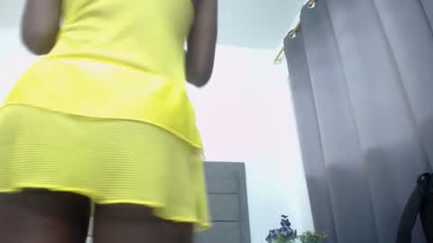Snapshot of ebony_baby1 chatting on October 8, 2025, 12:03 pm Baby online show from October 8, 2025, 12:03 pm