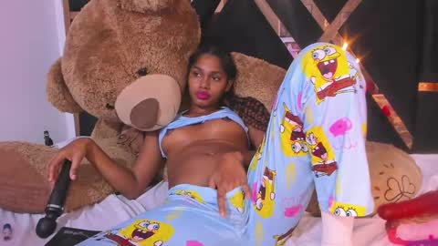 Snapshot of ebony_beautifull chatting on March 1, 2025, 8:02 am Luci online show from March 1, 2025, 8:02 am