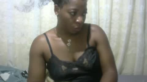 Snapshot of ebony_candy1998 chatting on May 17, 2026, 8:01 am ebony_candy1998 online show from May 17, 2026, 8:01 am