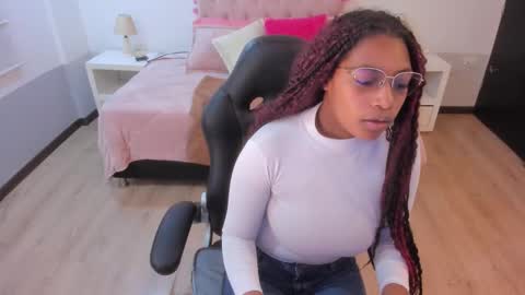 ebony_fantasy2 online show from February 25, 2026, 11:42 am