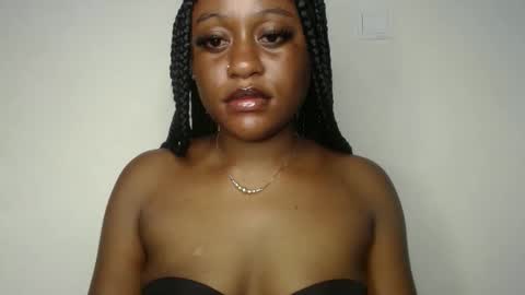 Snapshot of ebony_fatass chatting on September 12, 2025, 7:36 pm Ella online show from September 12, 2025, 7:36 pm
