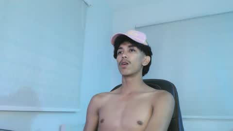 Snapshot of ebony_fuckboy chatting on November 3, 2025, 8:21 pm ebony_fuckboy online show from November 3, 2025, 8:21 pm