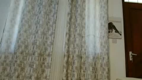 ebony online show from November 17, 2025, 9:37 am