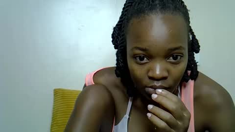 ebony_j online show from May 12, 2026, 11:40 am