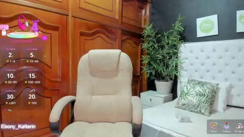 ebony_katterin online show from October 8, 2025, 10:46 am