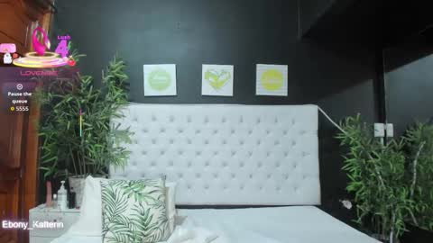 ebony_katterin online show from October 11, 2025, 11:20 am