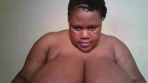 ebony_magixs online show from September 10, 2025, 5:07 am