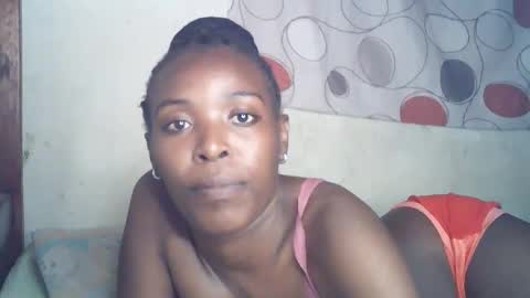 Snapshot of ebony_phoenix12 chatting on October 8, 2025, 6:38 pm ebony_phoenix12 online show from October 8, 2025, 6:38 pm