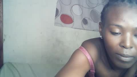 Snapshot of ebony_phoenix12 chatting on October 9, 2025, 6:50 pm ebony_phoenix12 online show from October 9, 2025, 6:50 pm