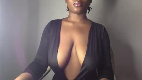 Snapshot of ebony_pussy98 chatting on March 12, 2025, 8:51 am delilah online show from March 12, 2025, 8:51 am