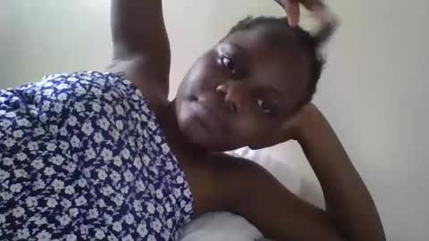 Snapshot of ebony_tasha chatting on March 17, 2026, 11:24 am tasha online show from March 17, 2026, 11:24 am