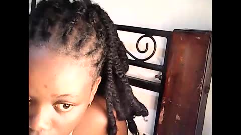 ebony_vellyn20 online show from March 2, 2026, 8:32 am