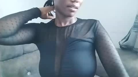 Ebony Melanie online show from March 6, 2025, 10:52 am