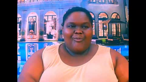 Snapshot of ebonyhotbuns4u2luv chatting on June 17, 2026, 9:12 am ebonyhotbuns4u2luv online show from June 17, 2026, 9:12 am