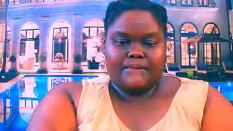 Snapshot of ebonyhotbuns4u2luv chatting on July 6, 2026, 6:32 pm ebonyhotbuns4u2luv online show from July 6, 2026, 6:32 pm