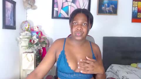 Snapshot of ebonyjdore chatting on December 30, 2024, 12:32 am rosmary online show from December 30, 2024, 12:32 am