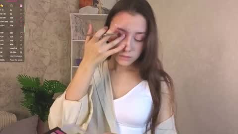 Milly online show from February 12, 2026, 3:34 am