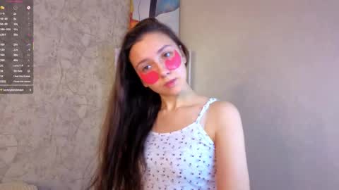 Milly online show from February 20, 2026, 3:14 am