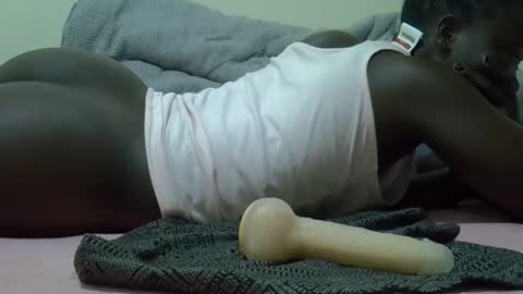 Snapshot of ebonyliliana chatting on January 25, 2025, 7:18 pm ebonyliliana online show from January 25, 2025, 7:18 pm