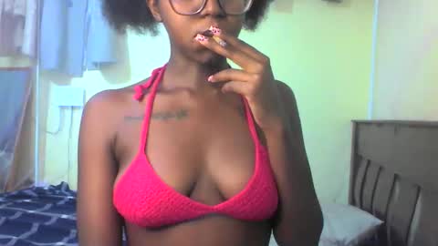 Ebonymuse2 online show from May 7, 2026, 5:07 pm
