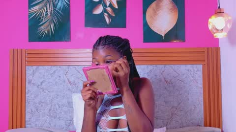 ebonyndsavage online show from April 8, 2026, 8:42 pm